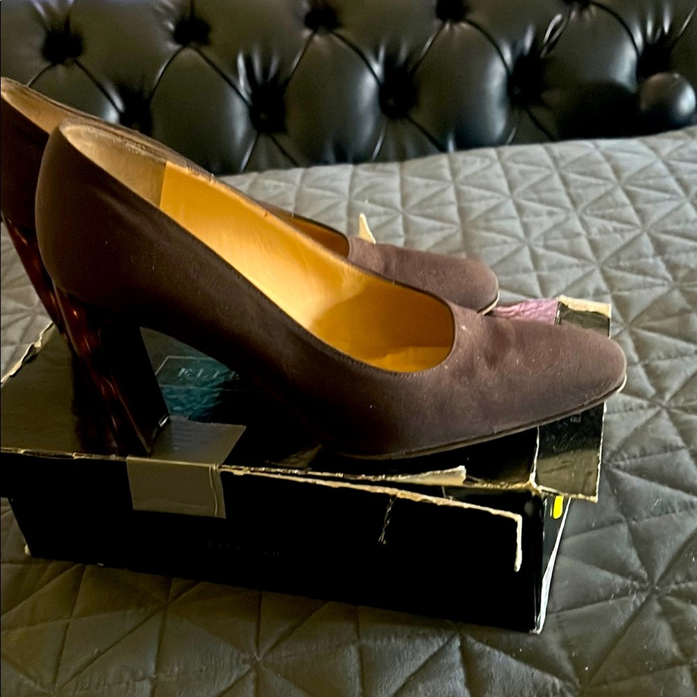 Elegant Brown Women's Heels